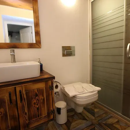 Imerek Tas Ev Butik 5* Cesme